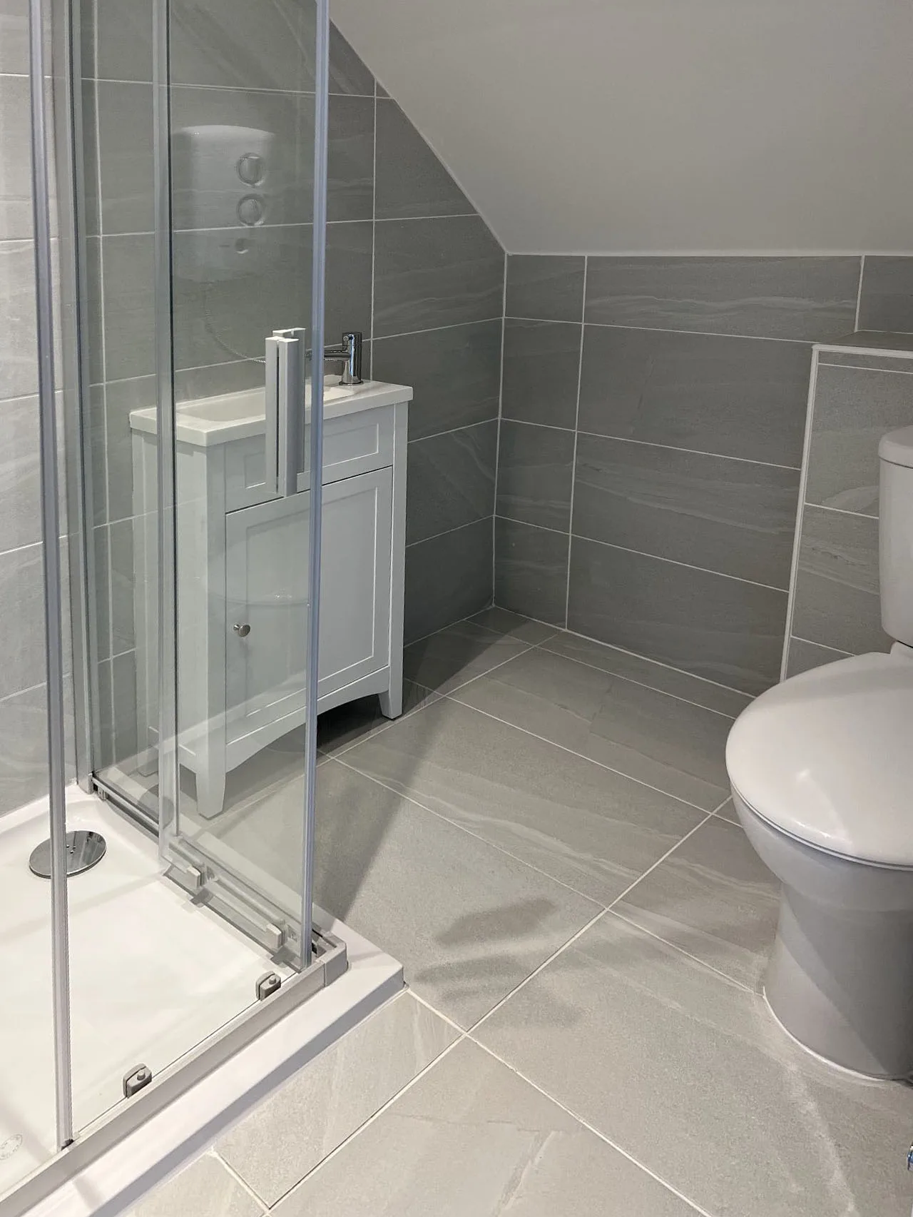 Washroom renovations in Woodingdean